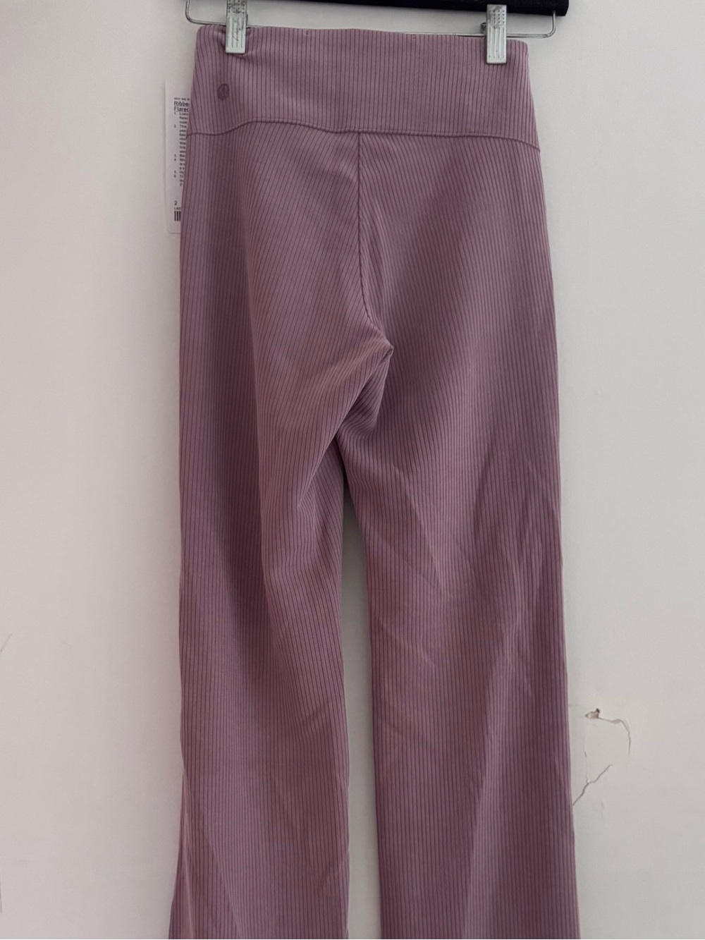 NWT Lululemon Ribbed Flare Pants Pink Mauve High Rise Yoga Lounge Women’s Size 2 - Picture 3 of 10
